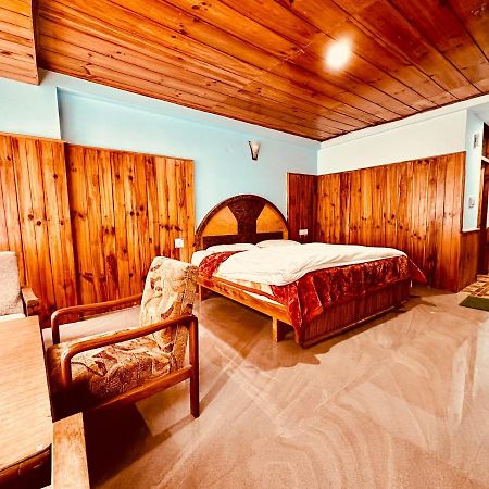 Hotel Daulat Manali Екстериор снимка