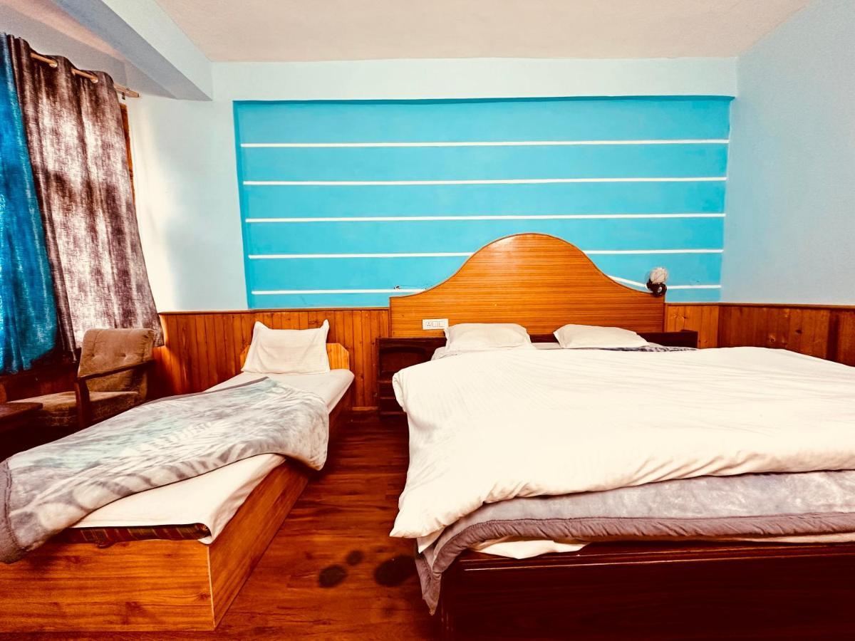 Hotel Daulat Manali Екстериор снимка