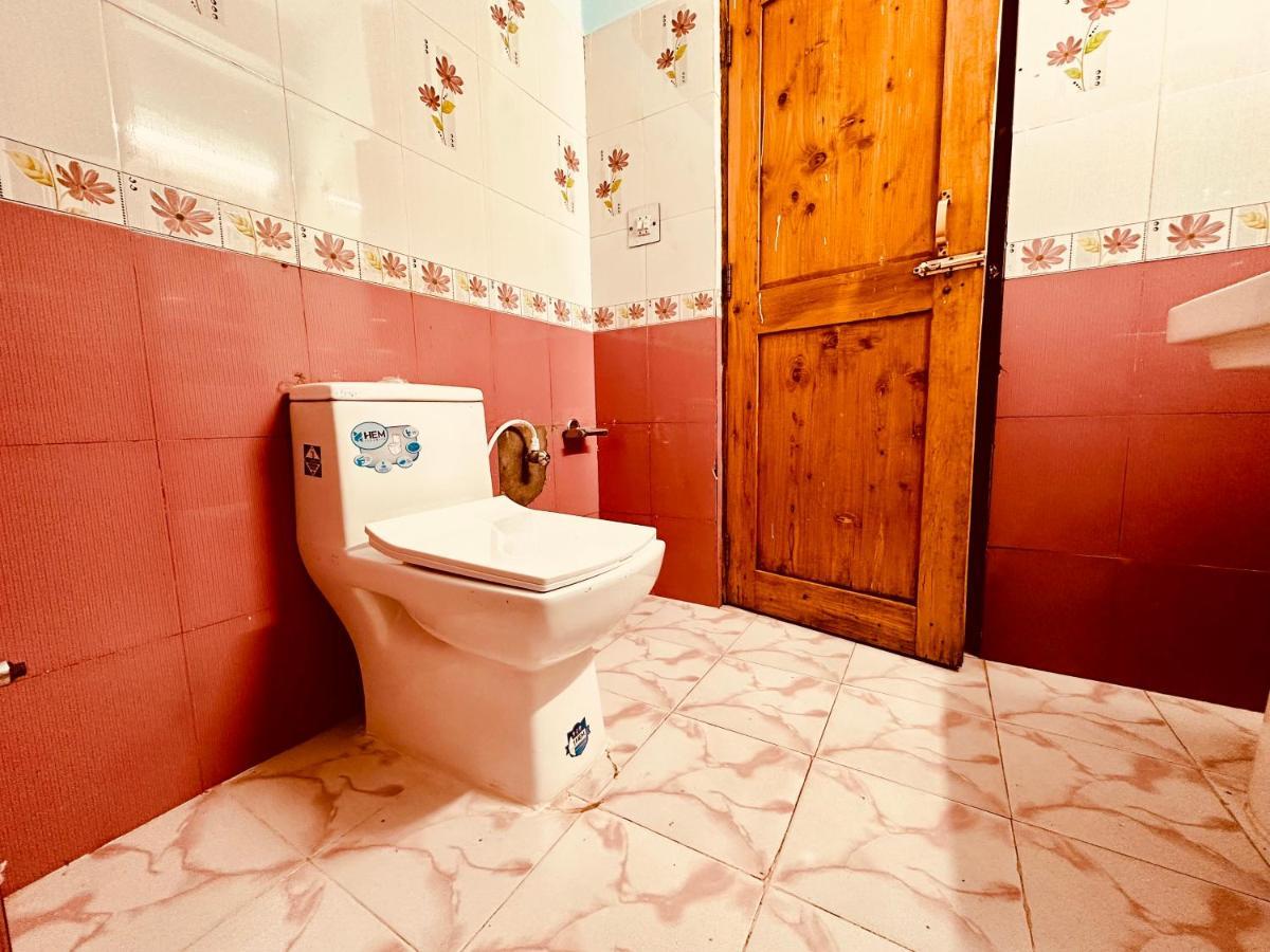 Hotel Daulat Manali Екстериор снимка